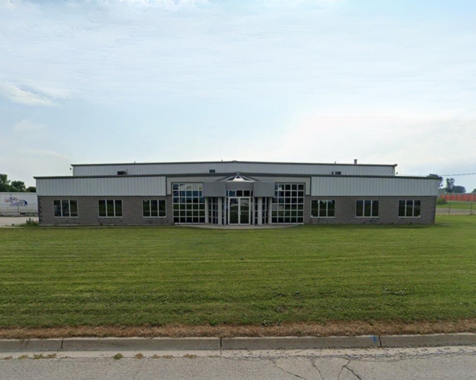 775 Gillard St, Wallaceburg, ON for Sale