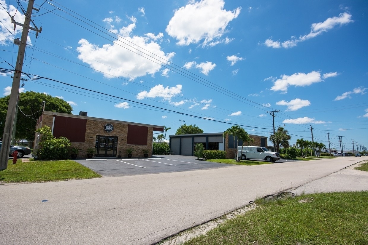 2600 SW 3rd Ave, Fort Lauderdale, FL for Rent