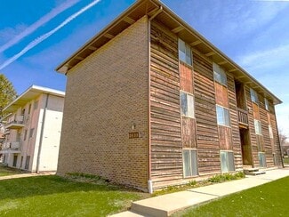 Lincoln, NE undefined - 2433 E St