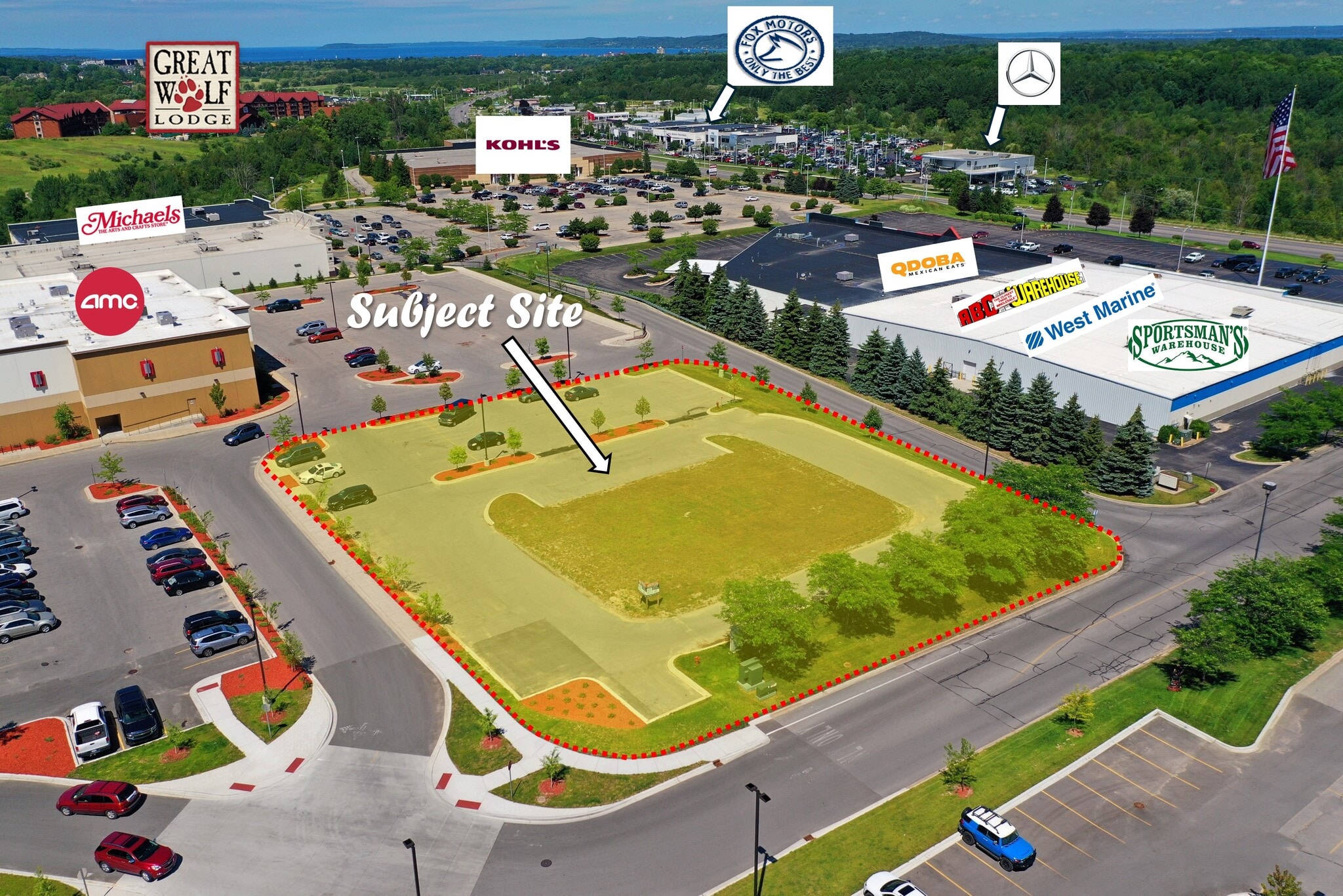 3560 Marketplace Cir, Traverse City, MI for Sale
