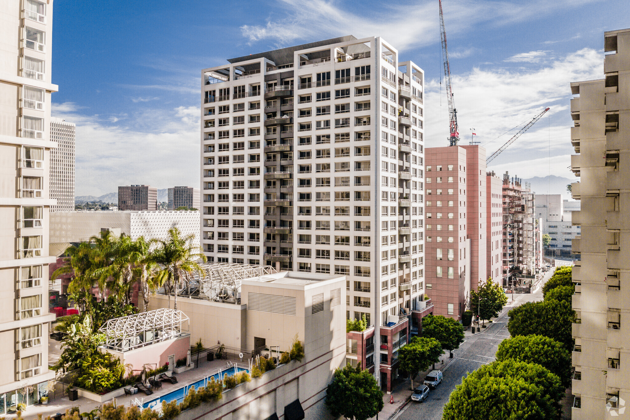 225 S Olive St, Los Angeles, CA for Rent