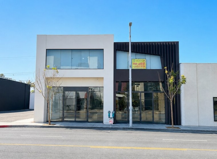 8462 Melrose Ave, Los Angeles, CA for Rent