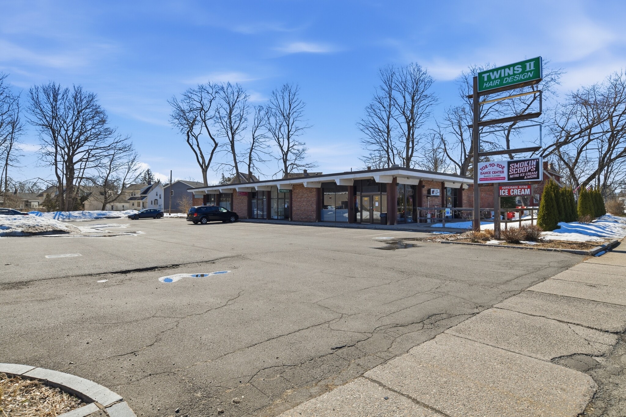 1399 Westfield St, West Springfield, MA for Rent