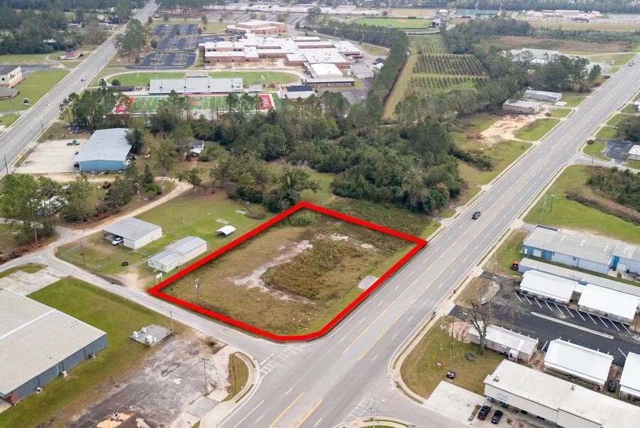 1179 Hatch Pky S, Baxley, GA for Sale