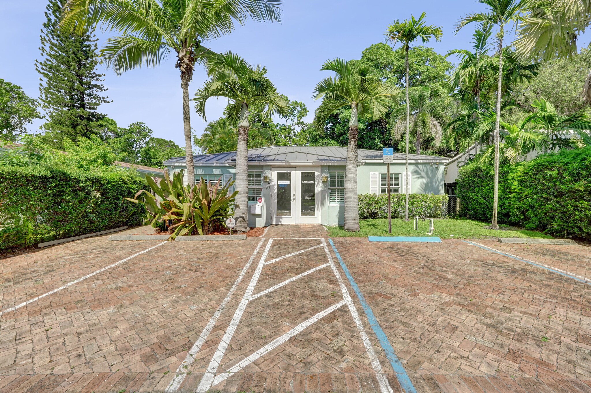 423 SE 19th St, Fort Lauderdale, FL for Sale