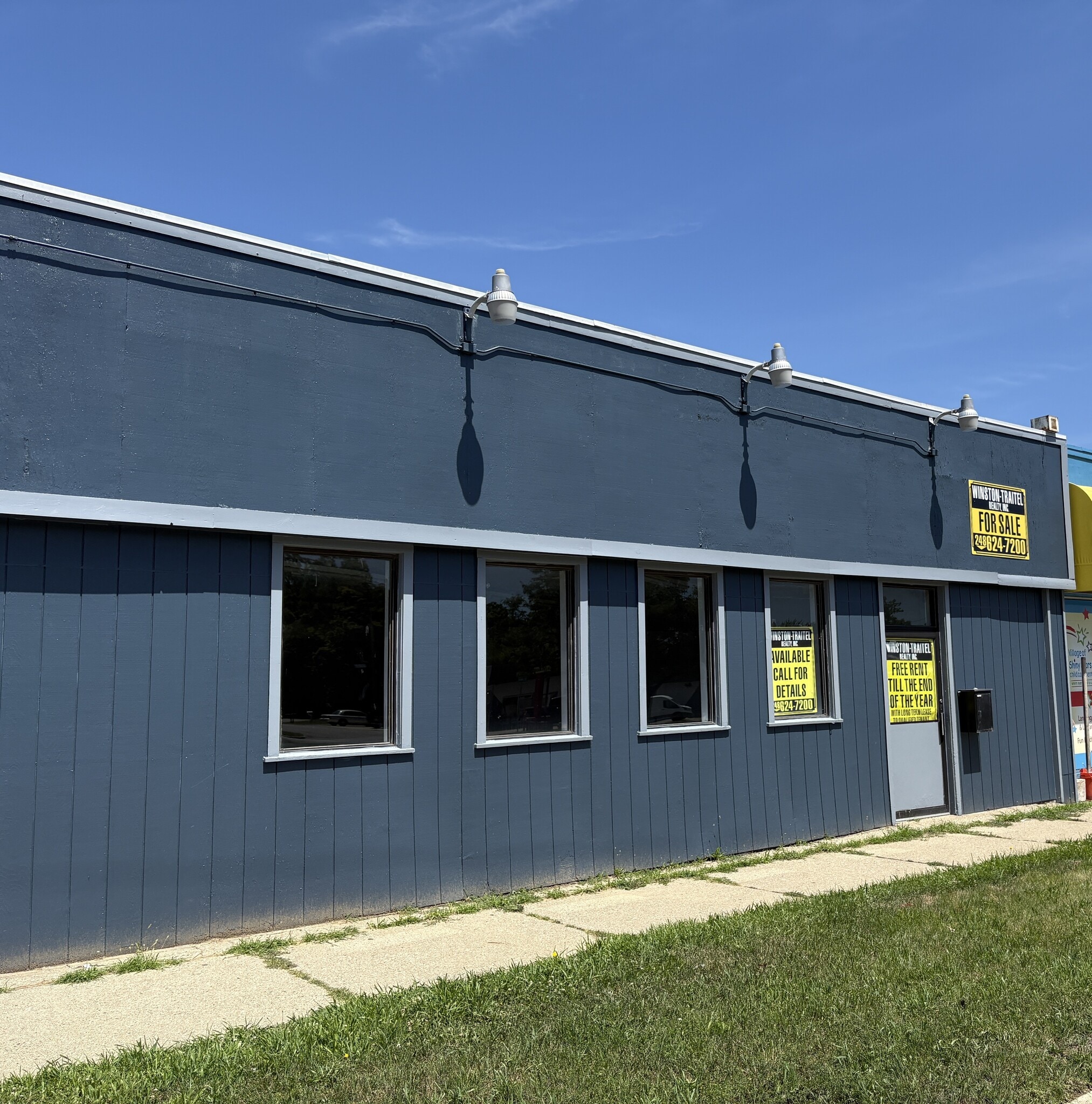 26554 Grand River Ave, Redford, MI for Rent