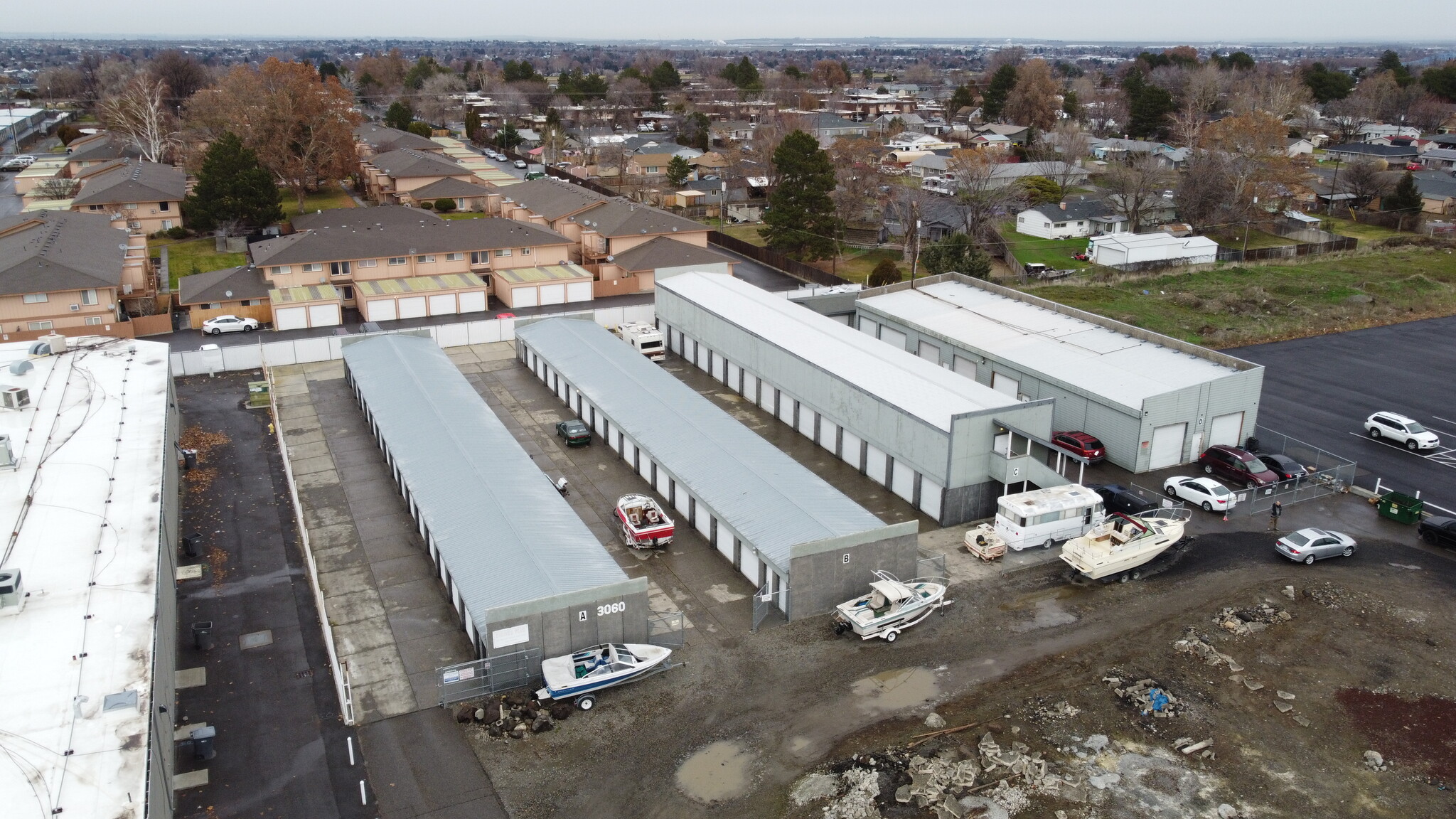 3060 W Clearwater Ave, Kennewick, WA for Sale