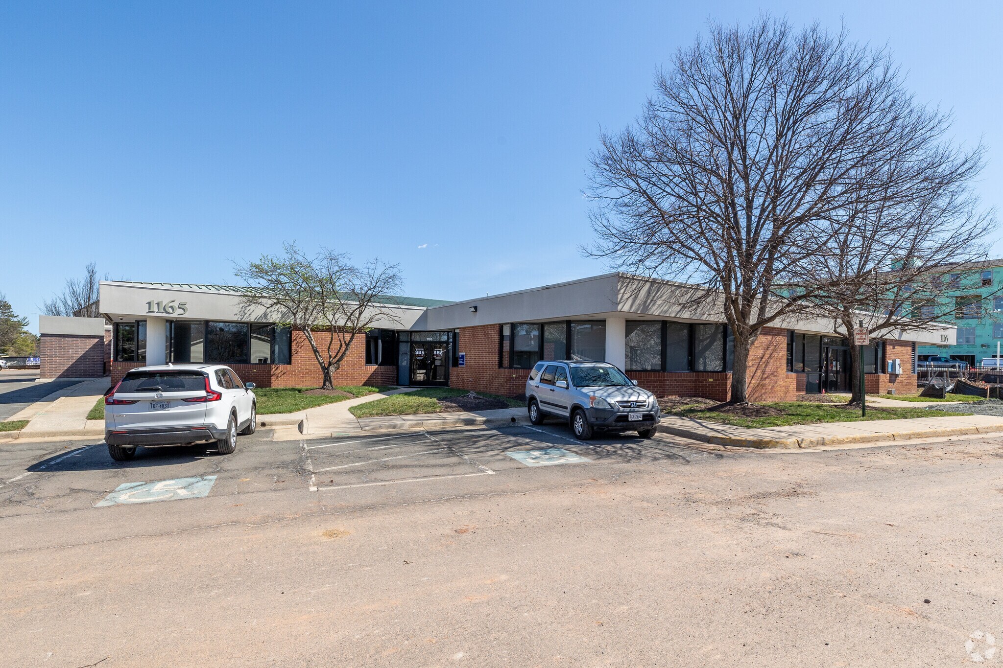 1165 Herndon Pky, Herndon, VA for Sale