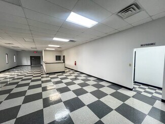 Huntsville, AL Office/Retail - 4701 Commercial Dr NW