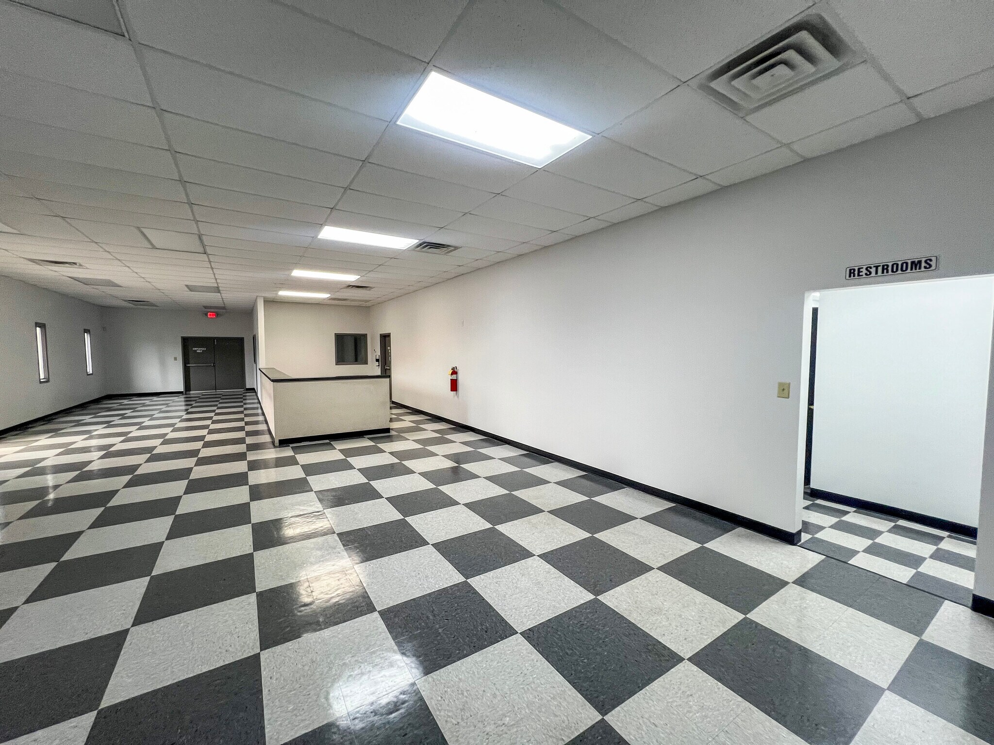 4701 Commercial Dr NW, Huntsville, AL for Rent