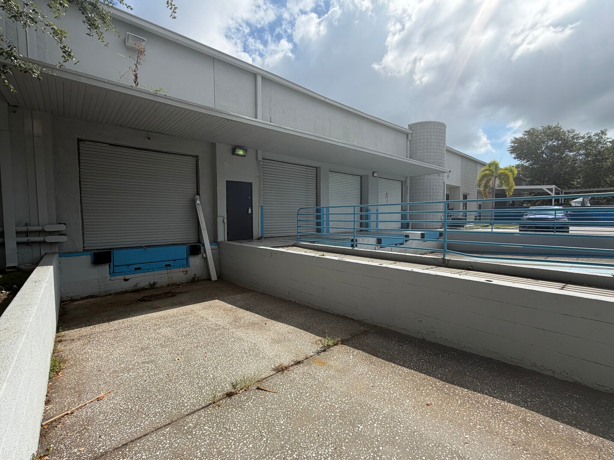 12105 N 28th St, Saint Petersburg, FL for Rent