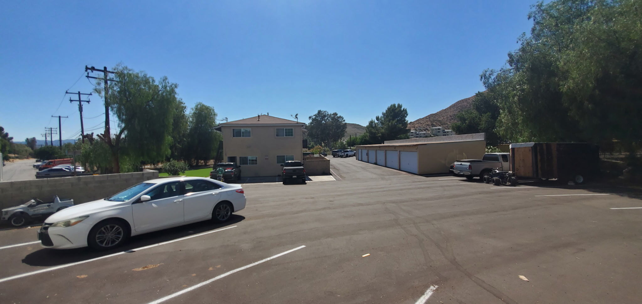 17717 Scherzinger Ln, Santa Clarita, CA for Sale