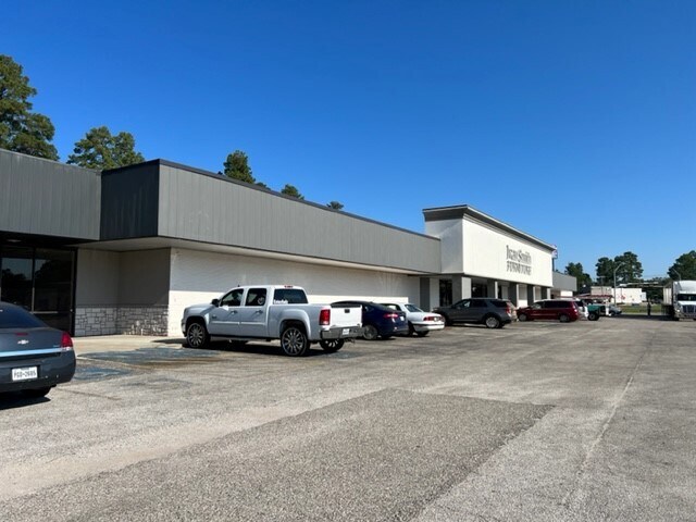 1135 Hurst St, Center, TX for Rent