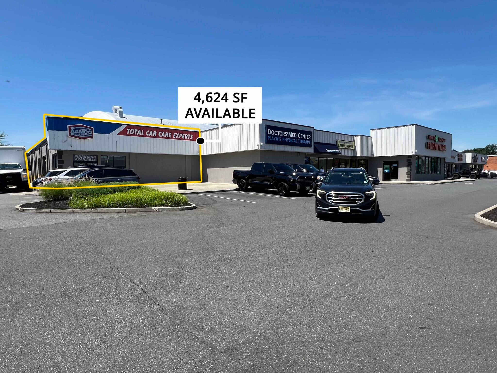 833-835 Roosevelt Ave, Carteret, NJ for Rent