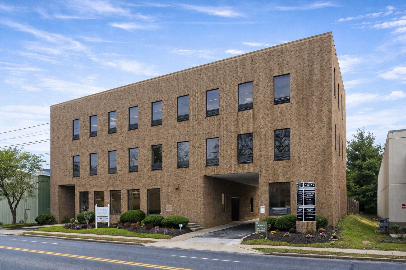 632 Montgomery Ave, Narberth, PA for Rent