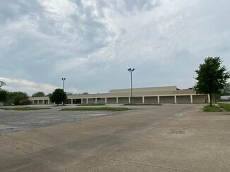 Lancaster, TX Supermarket - 919 N Dallas Ave
