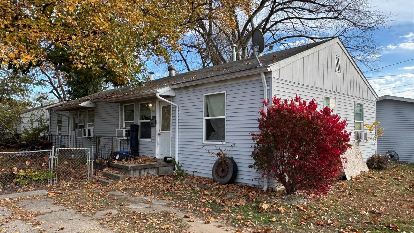 300 Cobb St, East Alton, IL for Sale