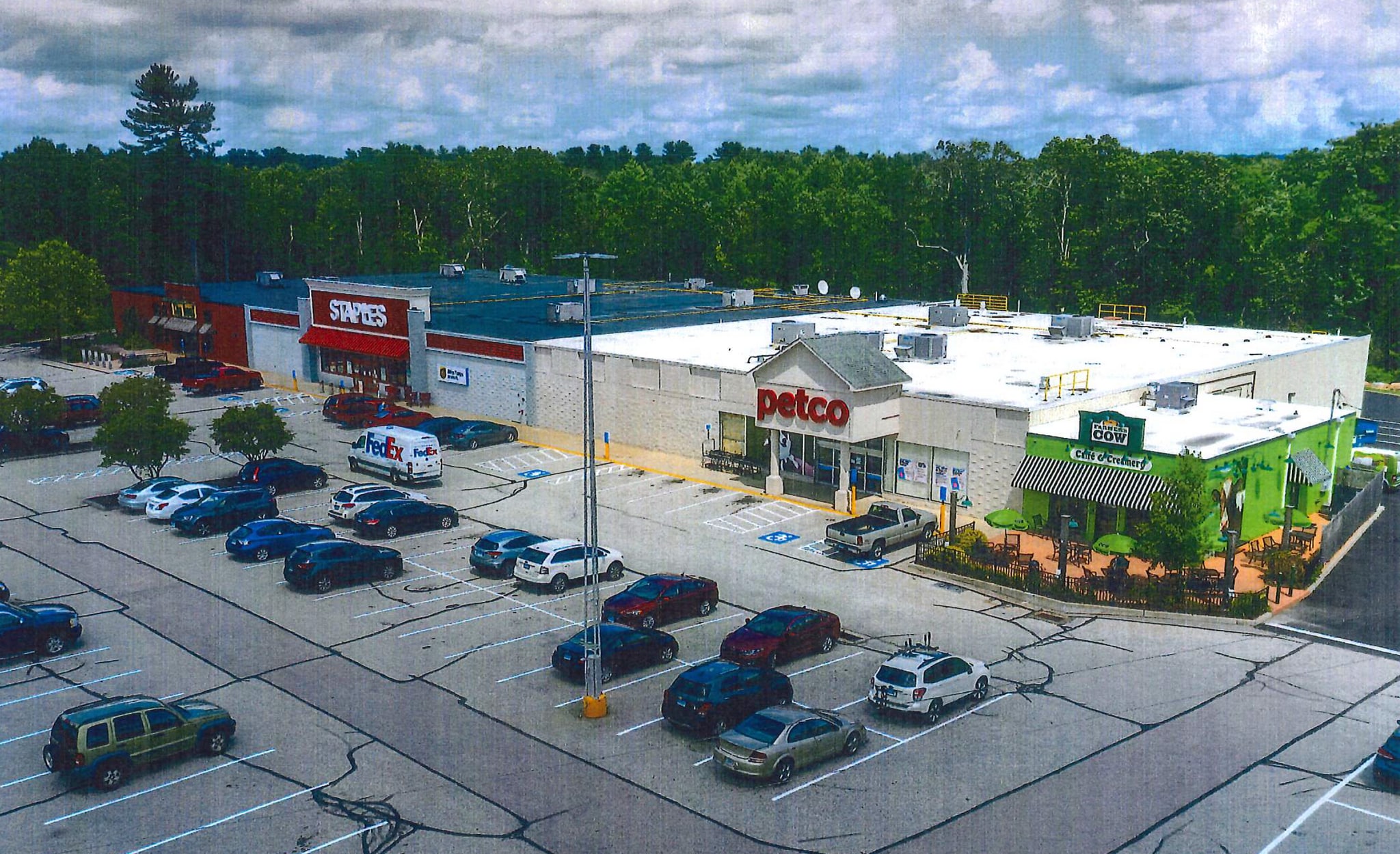 82-86 Storrs Rd, Mansfield Center, CT for Sale