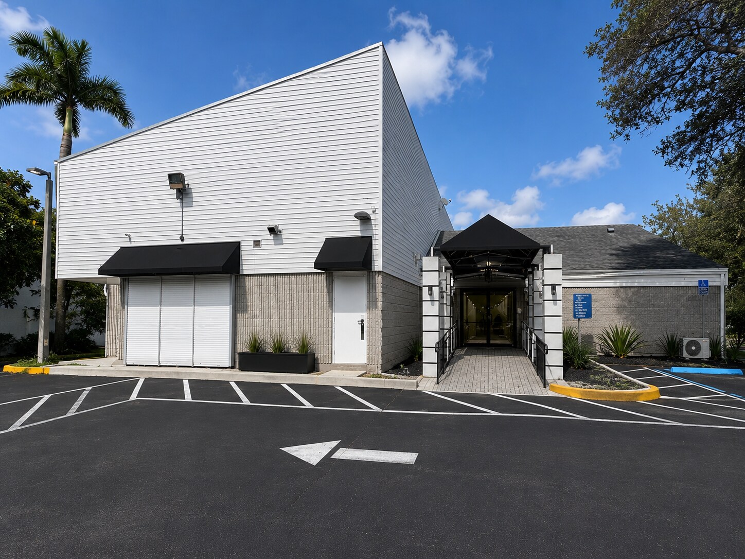 230 S Dixie Hwy, Hallandale Beach, FL for Rent