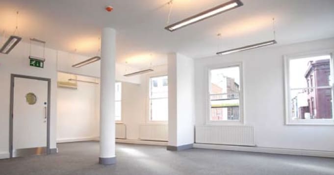190 Camden High St, London, LND for Rent