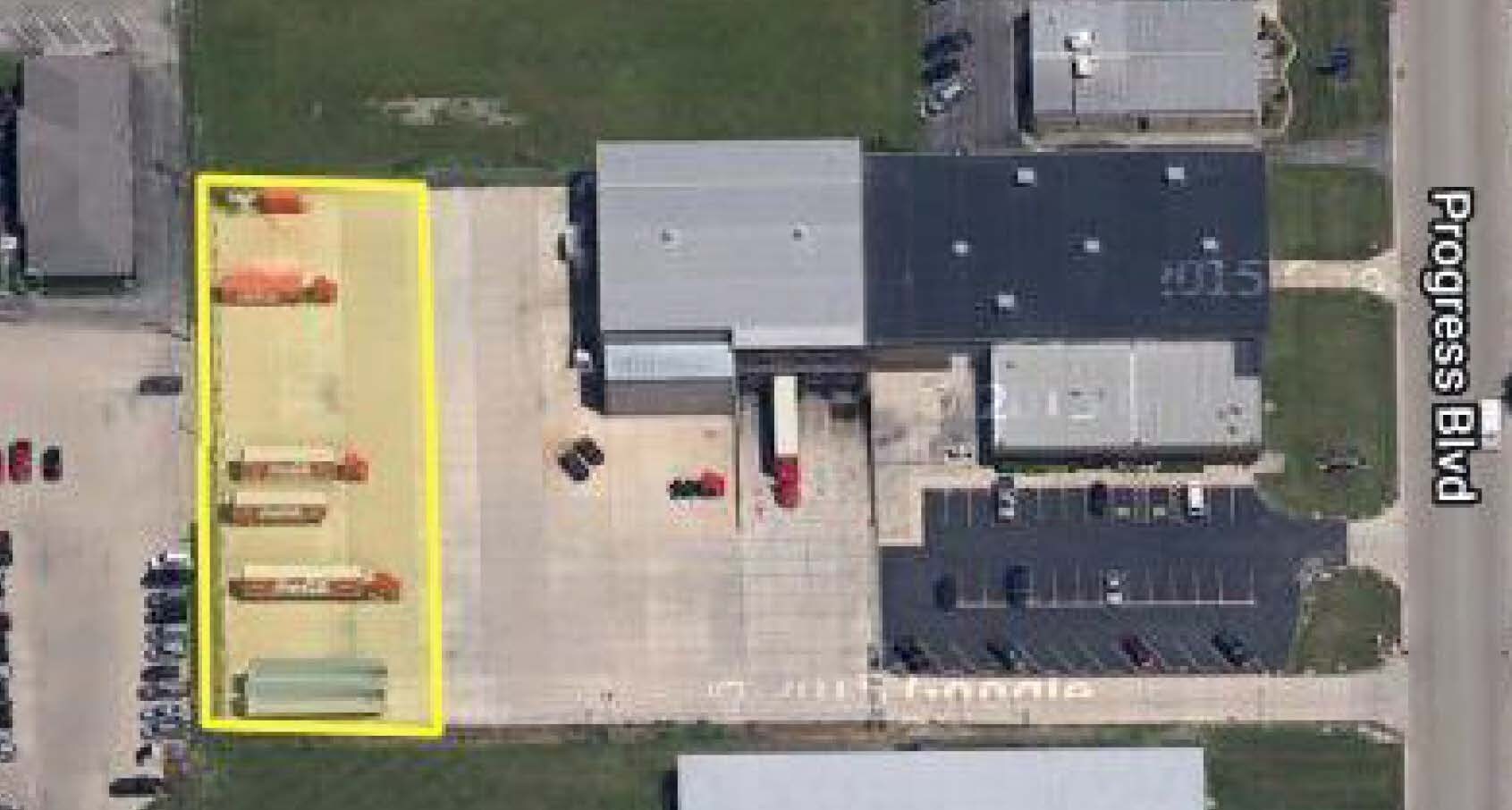 3808 Progress Blvd, Peru, IL for Rent
