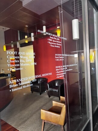 San Francisco, CA Office/Medical - 555 Front St
