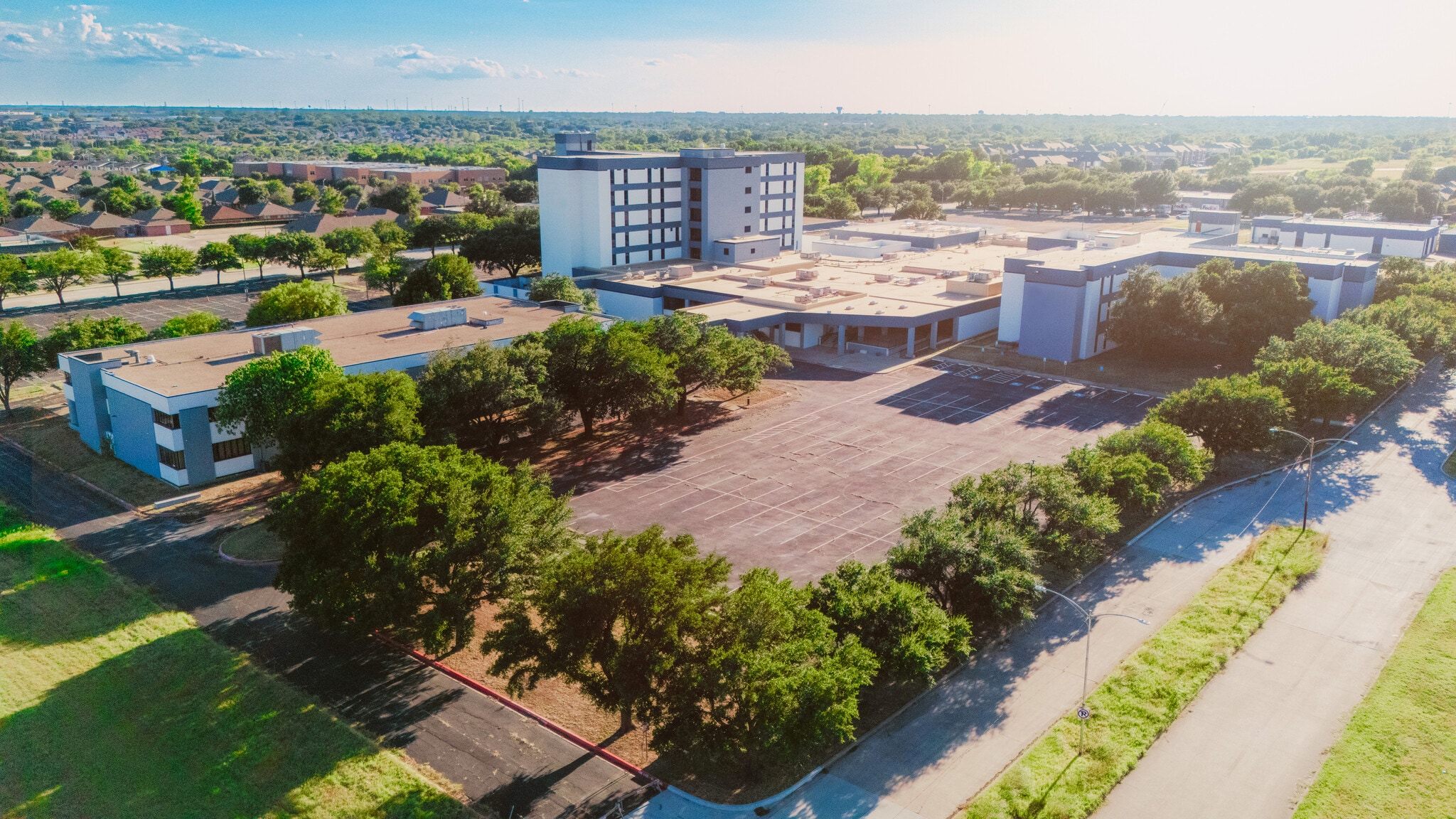 2709 Hospital Blvd, Grand Prairie, TX for Sale