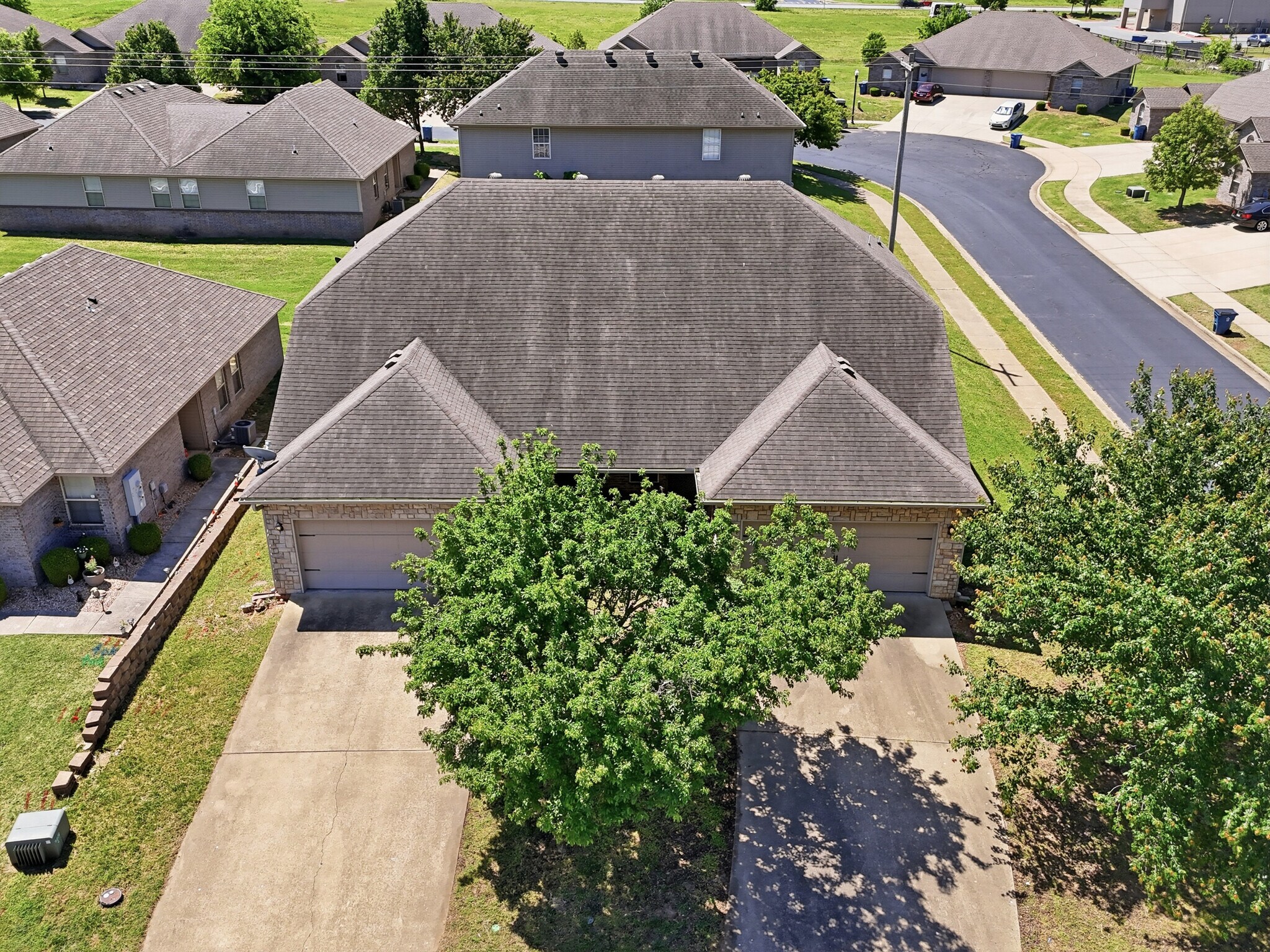 3403 SW Deerfield Blvd, Bentonville, AR for Sale