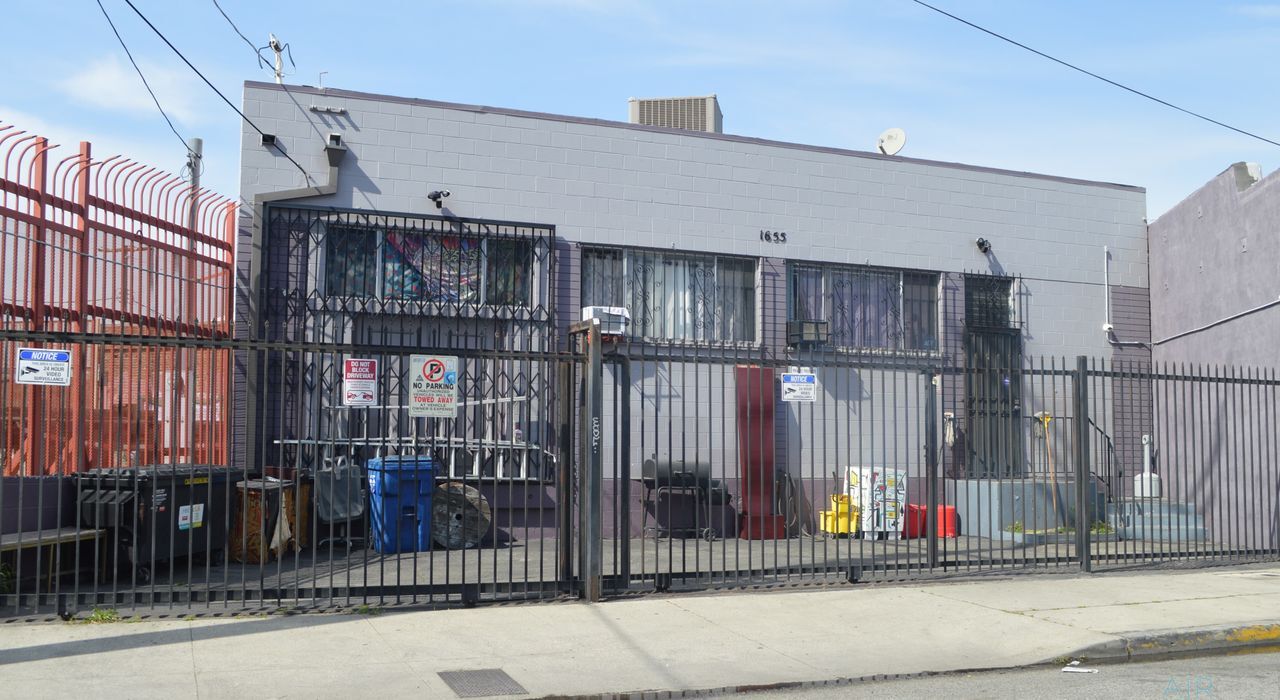 1655 S Compton Ave, Los Angeles, CA for Sale