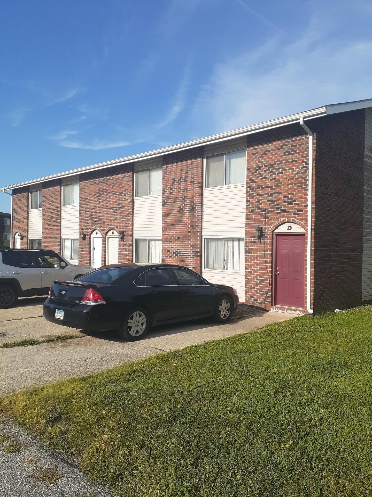 2520 Eastview Dr, Belleville, IL for Sale