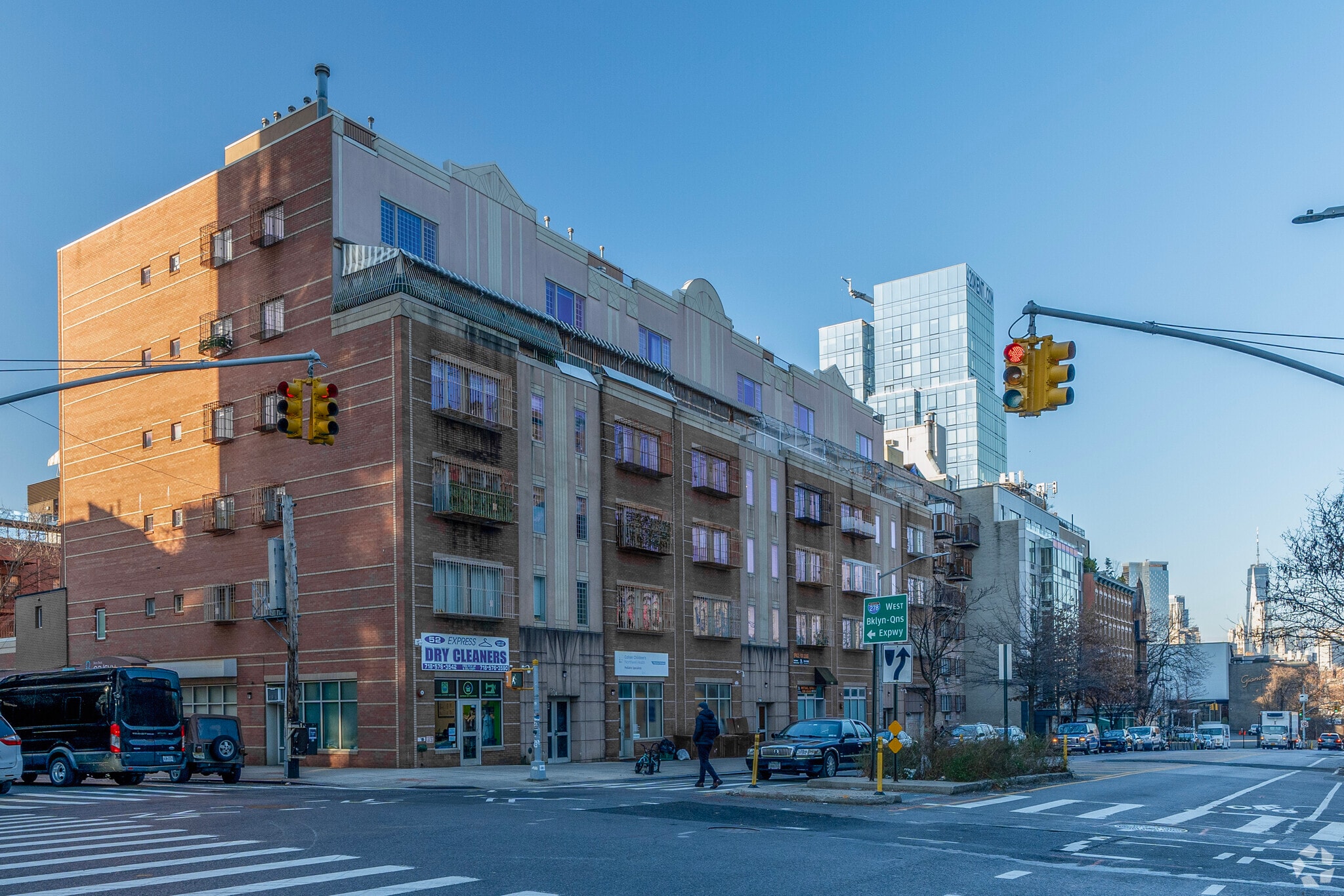 42-52 Broadway, Brooklyn, NY for Rent