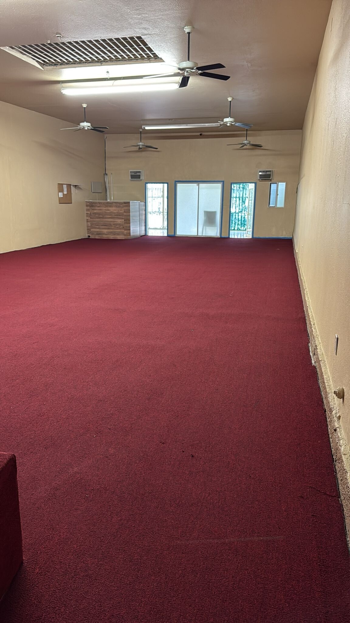 4810 S Vermont Ave, Los Angeles, CA for Rent