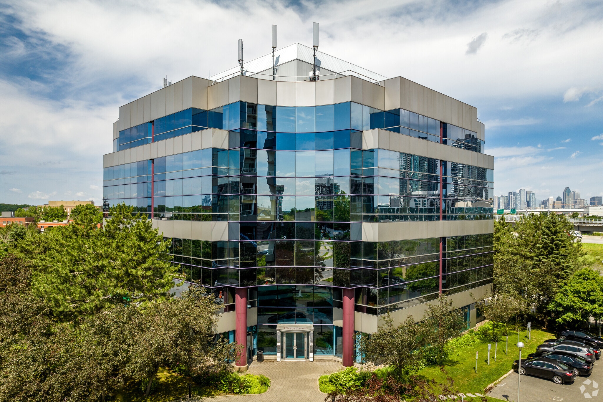 14 Pl Du commerce, Verdun, QC for Rent