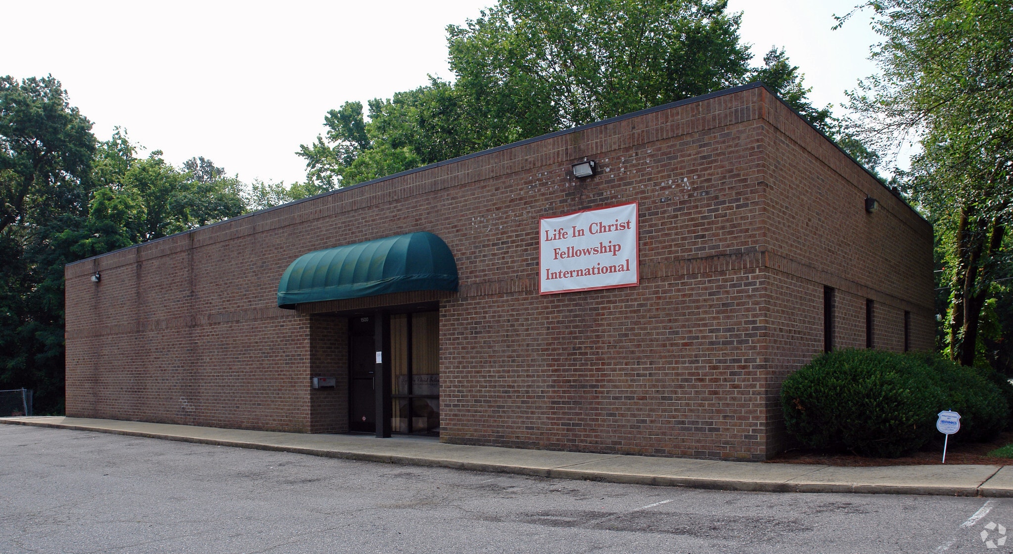 1500 Brookside Dr, Raleigh, NC for Rent