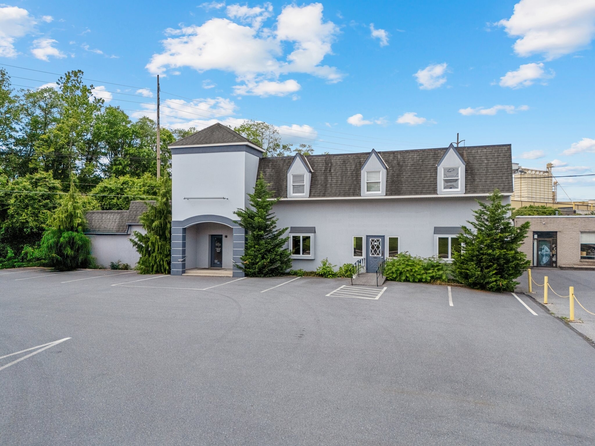 60 Shillington Rd, Sinking Spring, PA for Sale