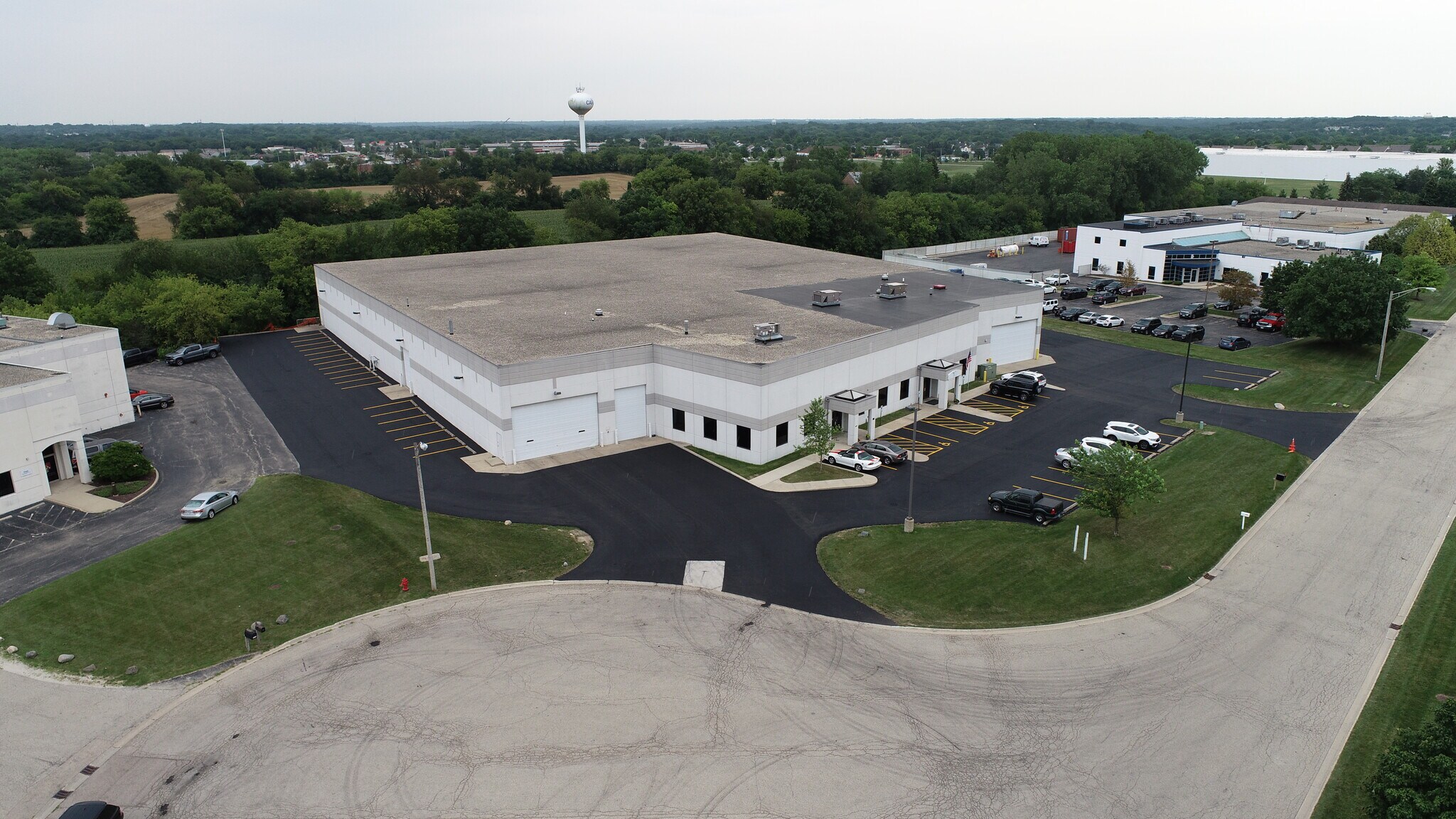 11251135 Alexander Ct Cary, IL 60013 Industrial Property for Sale on