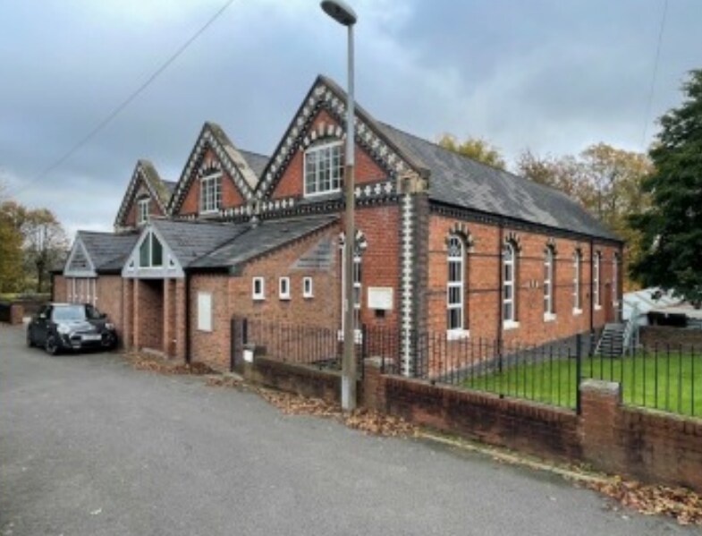 34 Church Rd, Halesowen, WMD for Sale