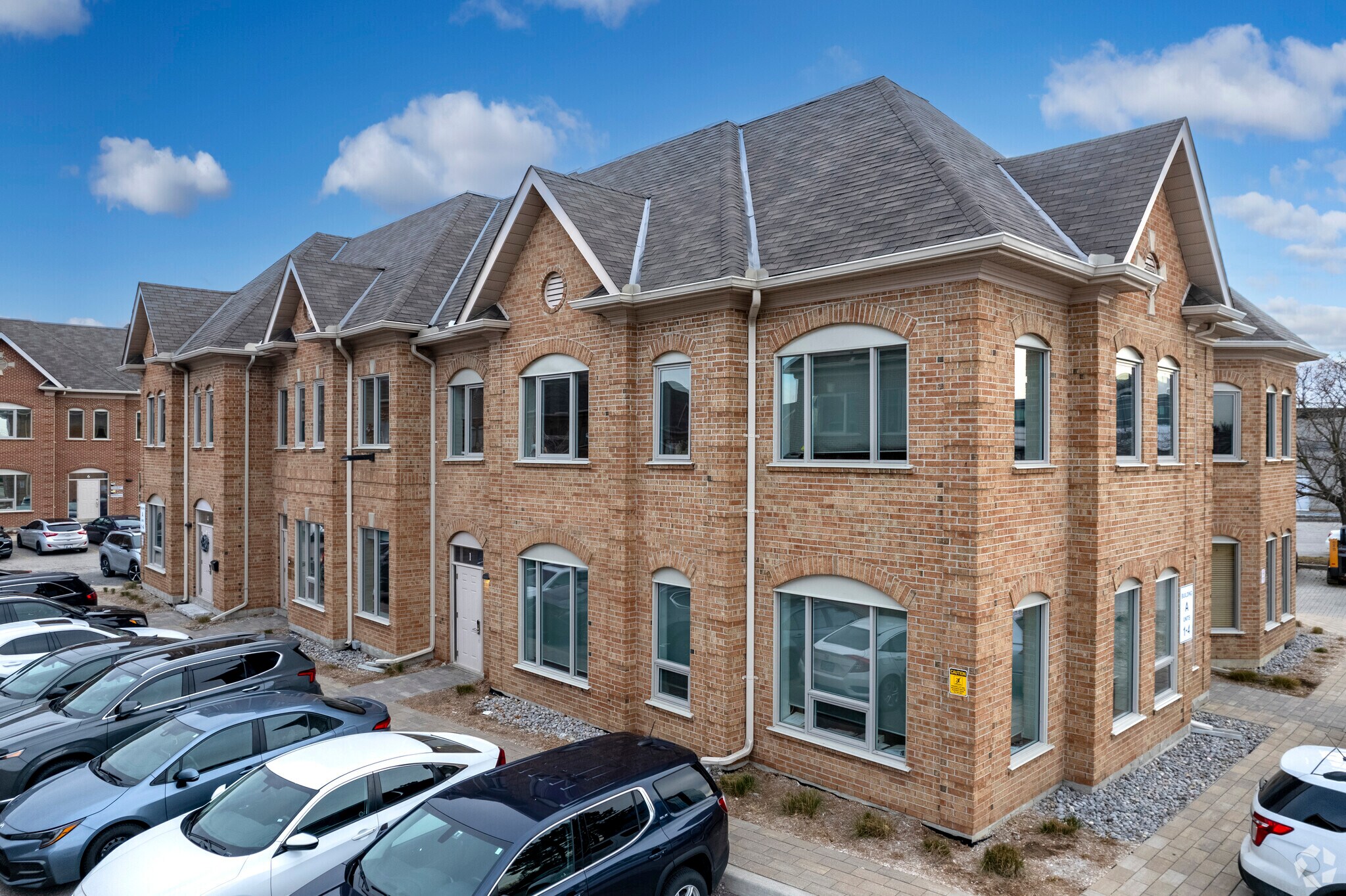 30 Wertheim Ct, Richmond Hill, ON for Rent