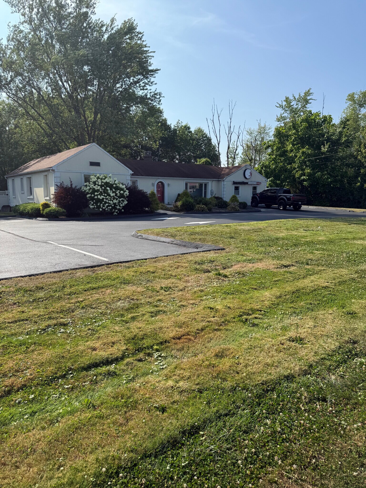 609 Newfield St, Middletown, CT for Sale