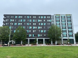 Washington, DC Retail - 671 Parkside Pl NE
