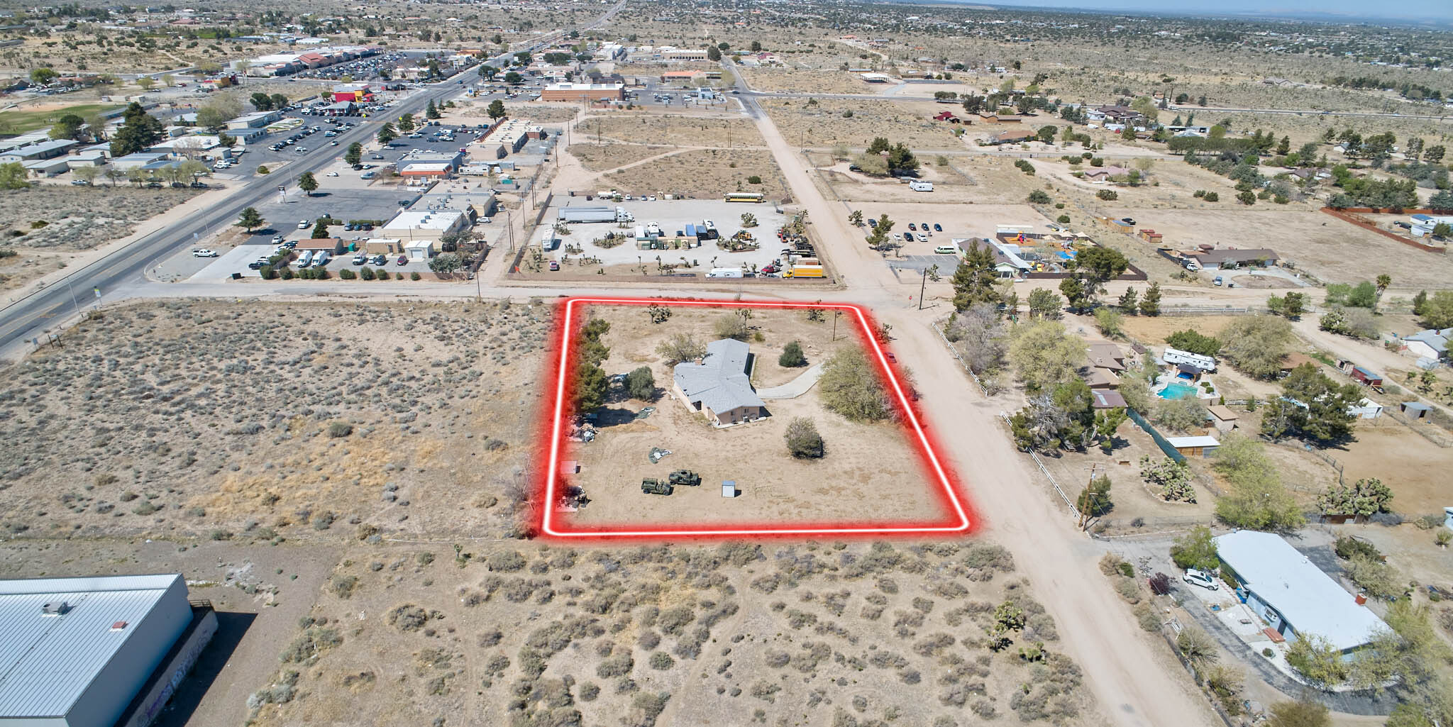 4325 Lindero Rd, Phelan, CA for Sale