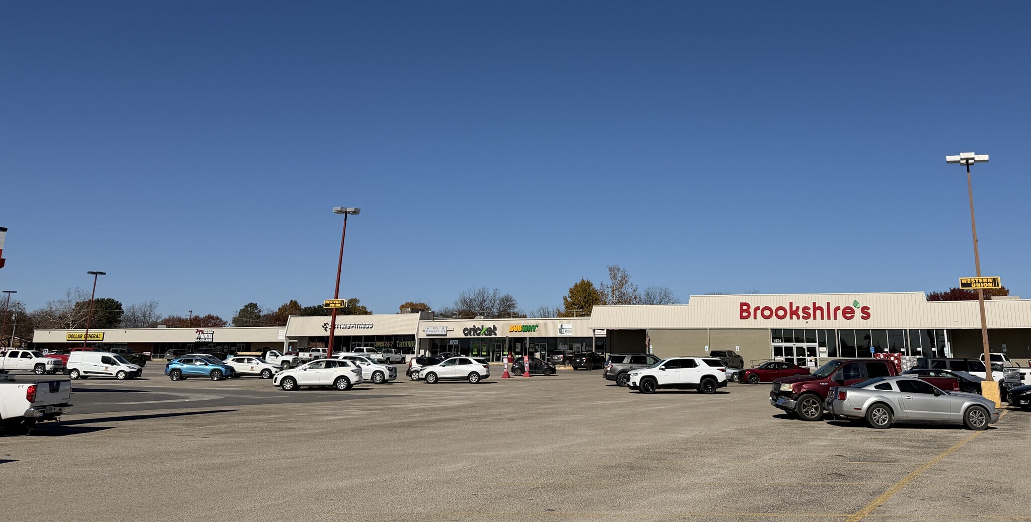 1510-1532 Highway 59 N, Bowie, TX for Rent