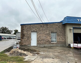 Houston, TX Retail - 14241 Main St