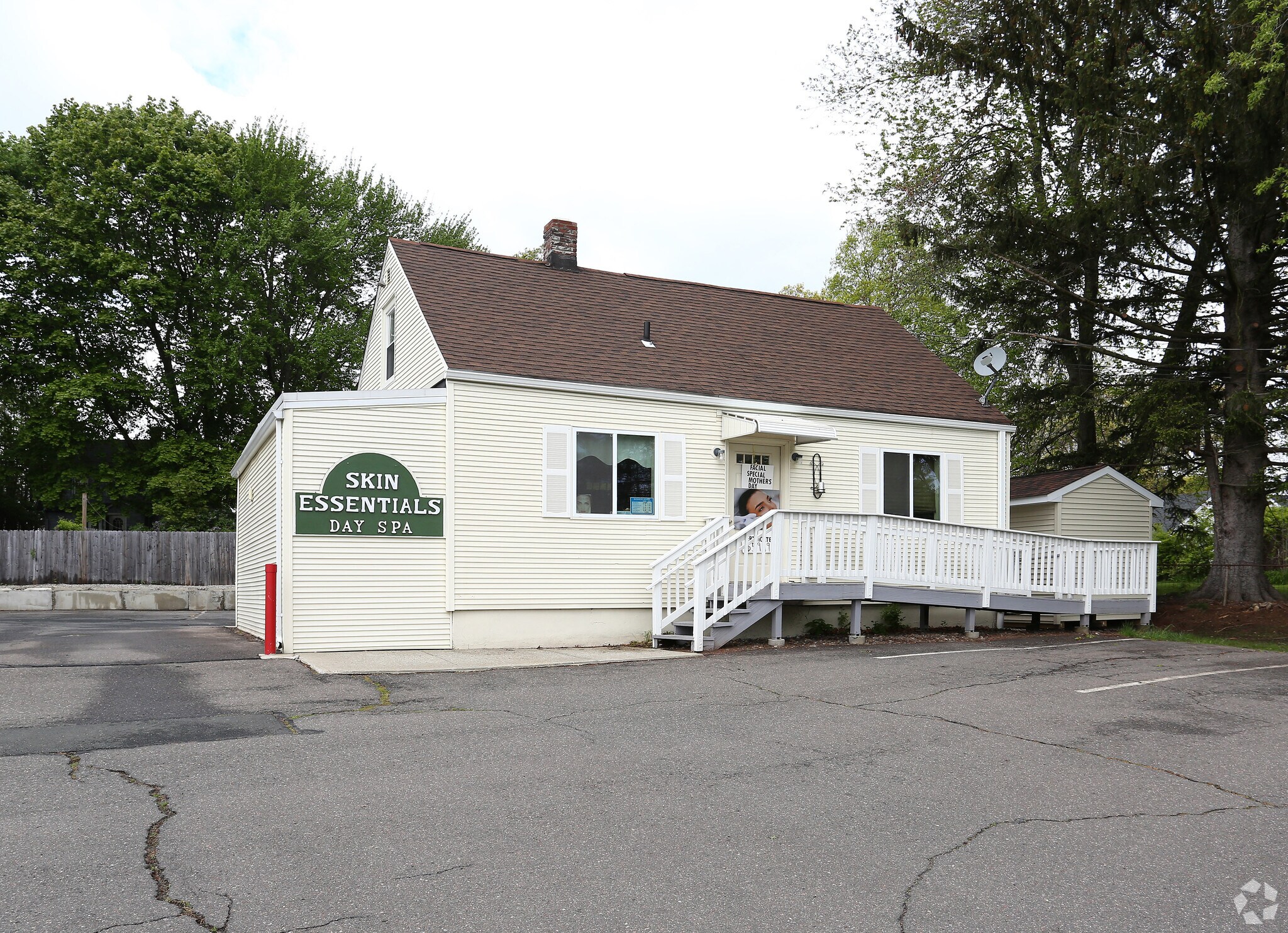 1213 Hartford Tpke, Vernon, CT for Rent