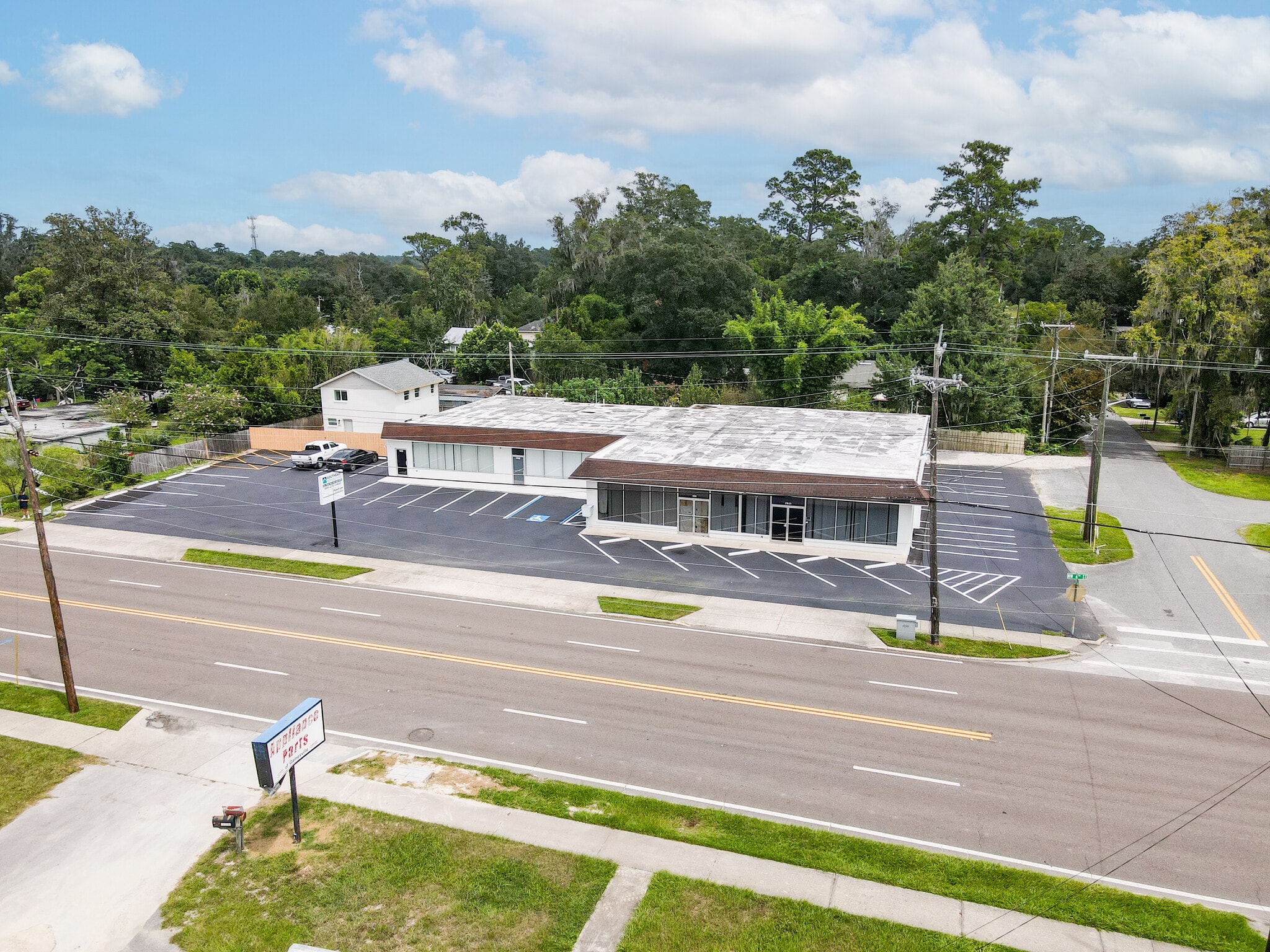 2803 NW 6th St, Gainesville, FL for Rent