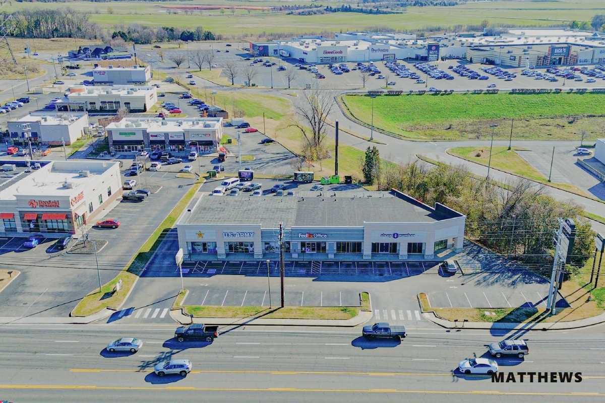 3031 Wilma Rudolph Blvd, Clarksville, TN for Sale