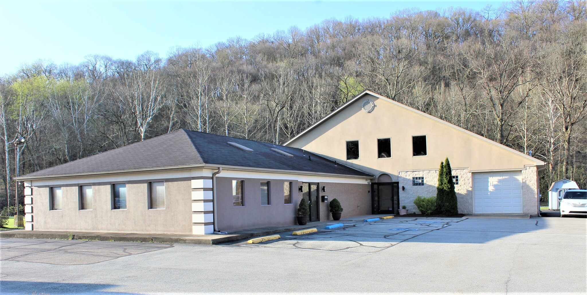 4453 William Penn Hwy, Murrysville, PA for Rent