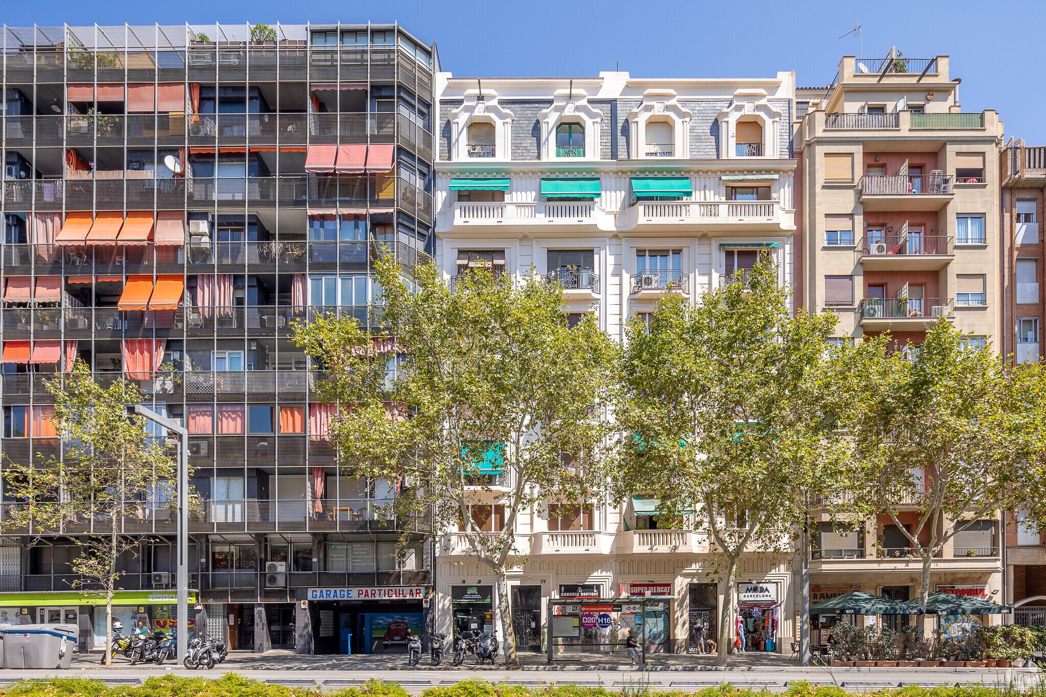 178 Avinguda Del Paral.Lel, Barcelona, BAR for Sale