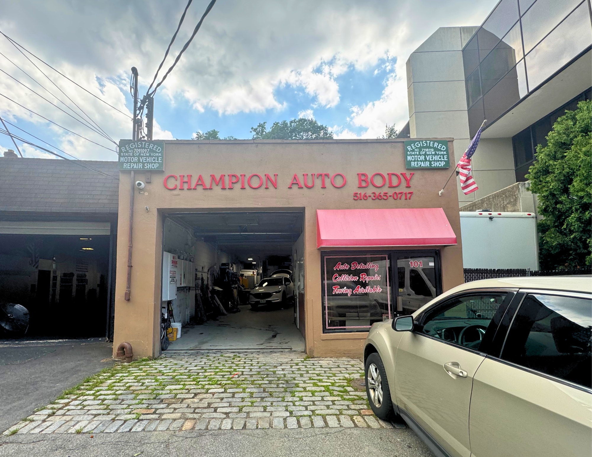 101 E Shore Rd, Manhasset, NY for Rent