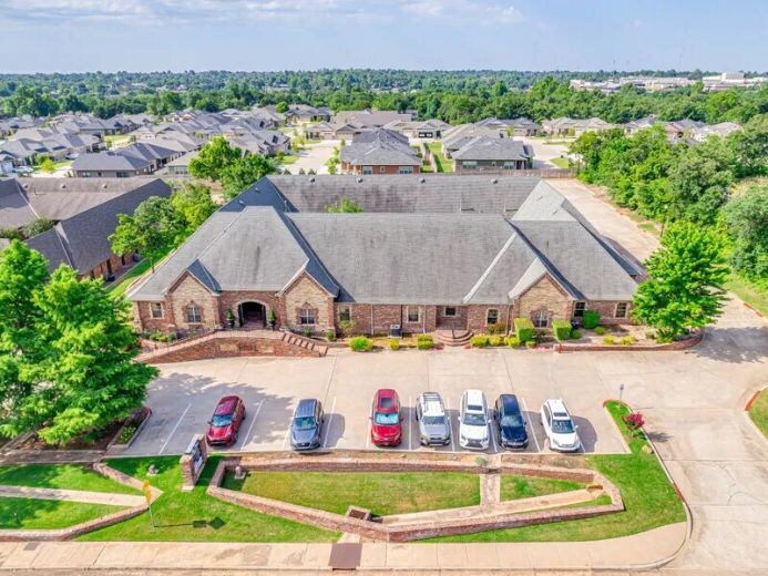 1218 E 9th St, Edmond, OK for Rent